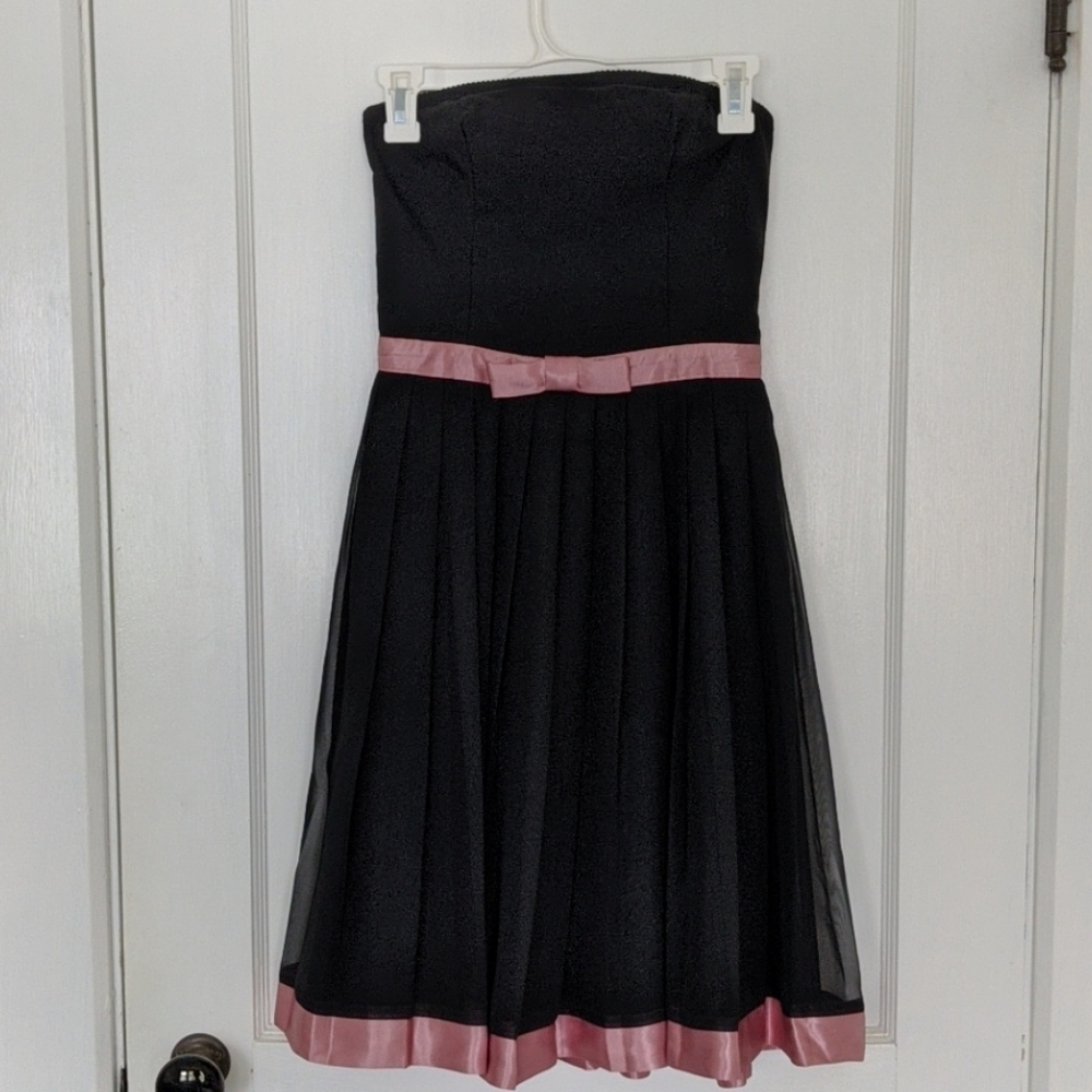 Strapless Black and Pink Party Dress